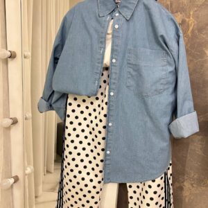 simple shirt jeans