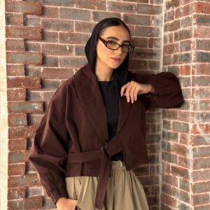 Cropped belt jacket